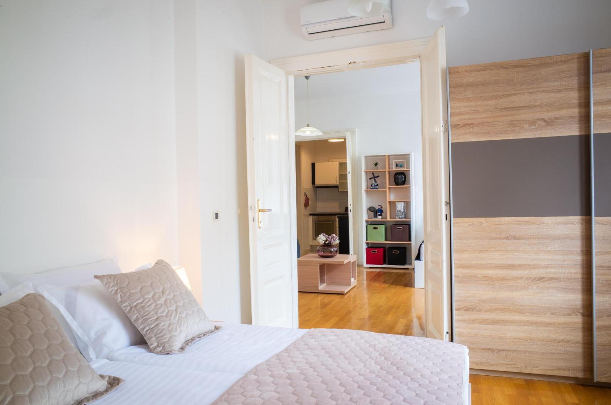 Apartment Korina - City Center Zagreb Exteriör bild